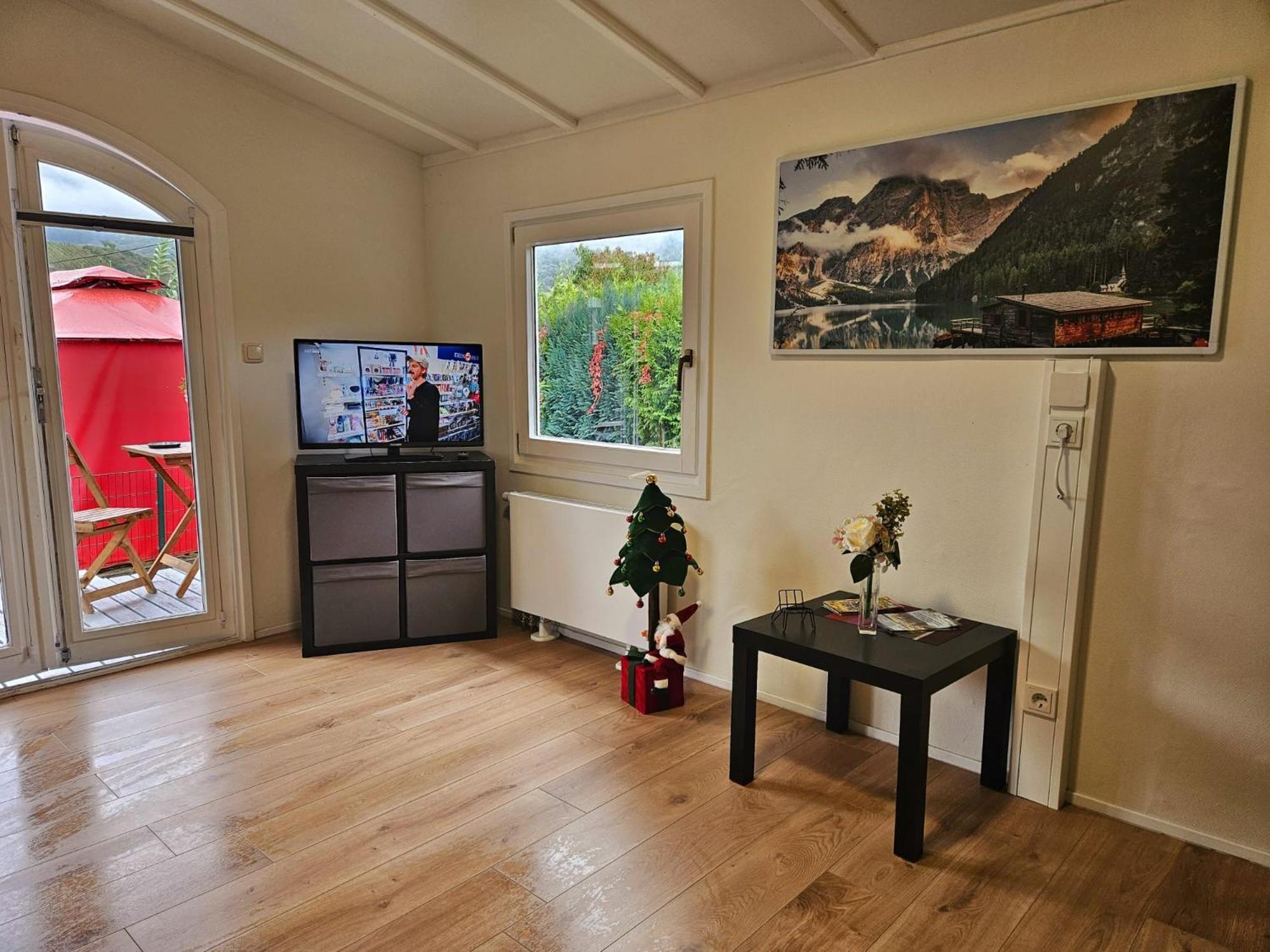 Hotel Tiny House Mehring à Mehring  Extérieur photo