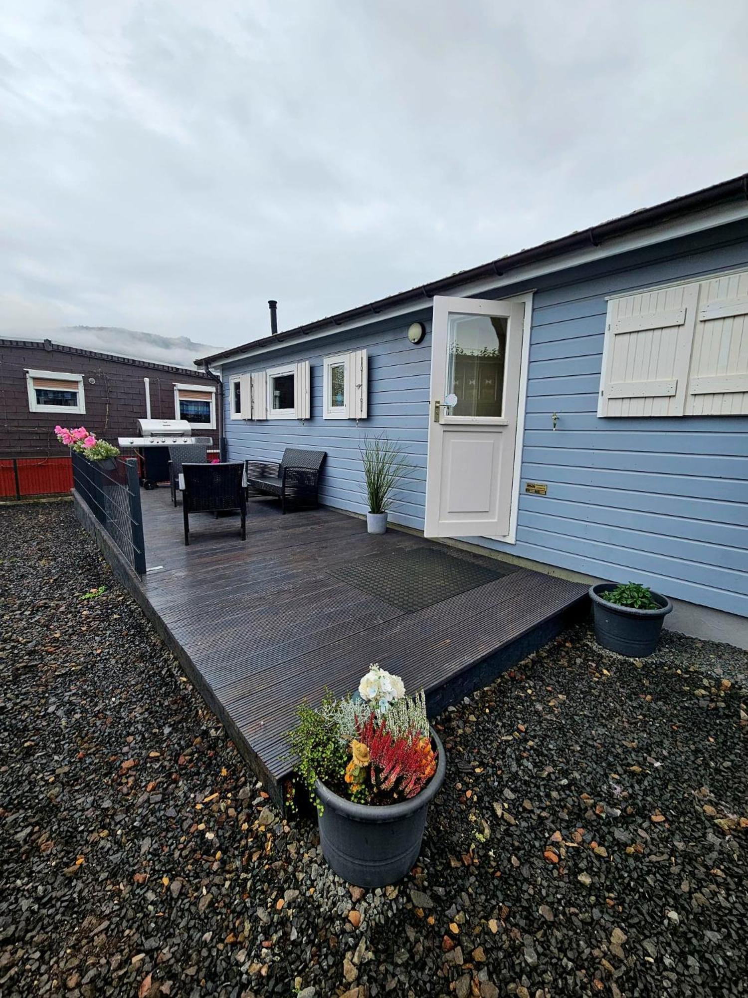 Hotel Tiny House Mehring à Mehring  Extérieur photo